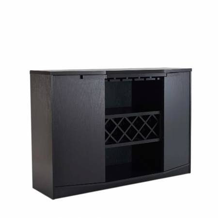 Fekete laminált felülettel.